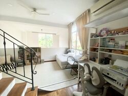 Woodlands Avenue 1 (D25), Terrace #497521531